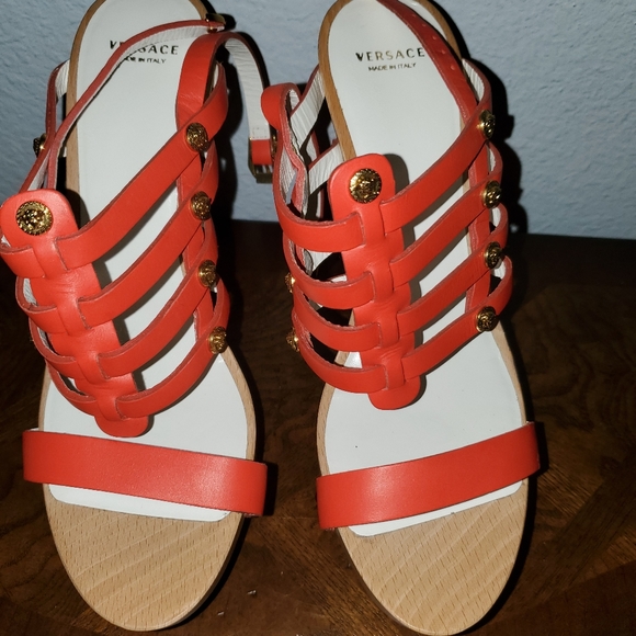 Authentic Versace platforms - Picture 5 of 8